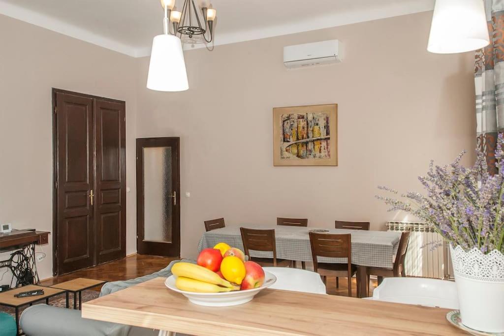Apartment Pataky Zagreb Exteriör bild